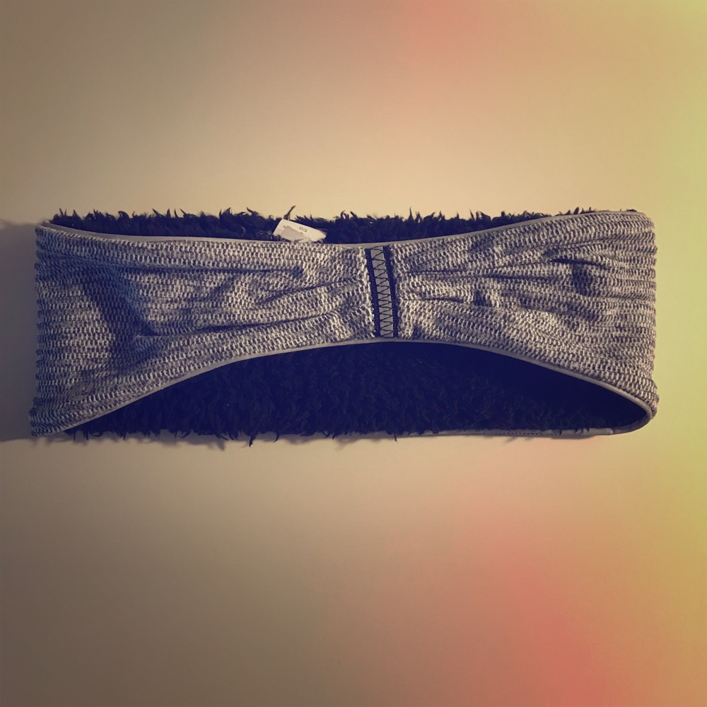 Lululemon Women's Run with Me Ear Warmer